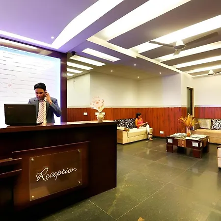 Hotel Anand Lok Inn Mahipalpur, Igi Delhi Airport